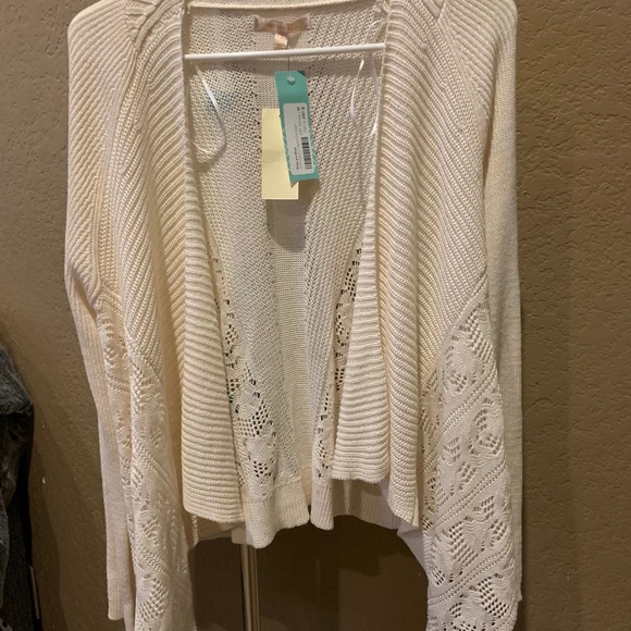 Cardigan - Picture 2 of 3